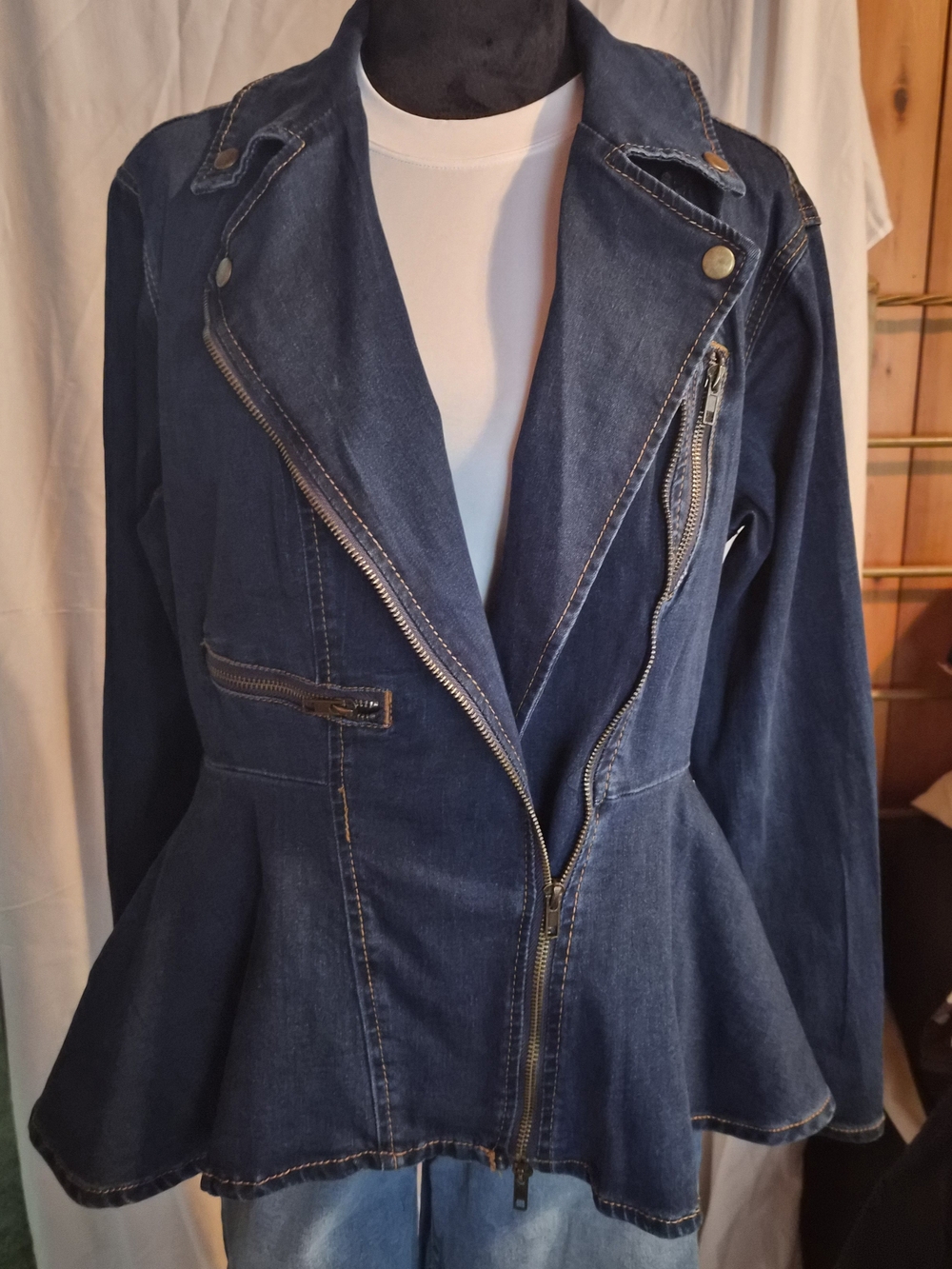 Venus Dark Blue Denim Peplum Zip-Belt Jacket Sz Large Nwt - Picture 5 of 9